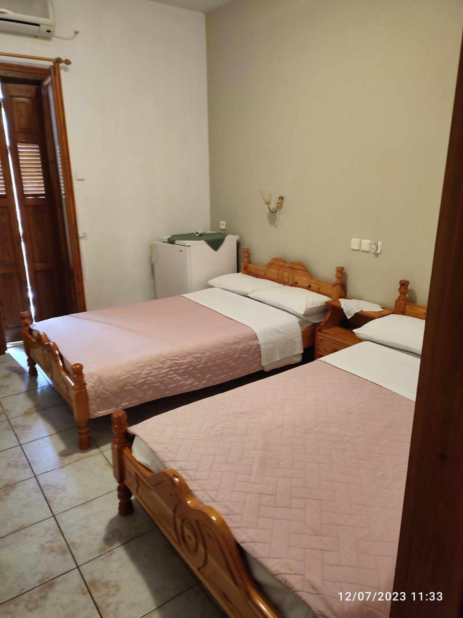Nissaki Guesthouse Keramidhion ภายนอก รูปภาพ